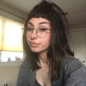 Meet your Posher, Vicky